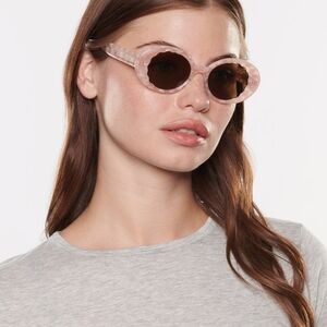 NWT KREWE Alixe Checkered Plaid Pink Oval Sunglasses, Retro 80's shape